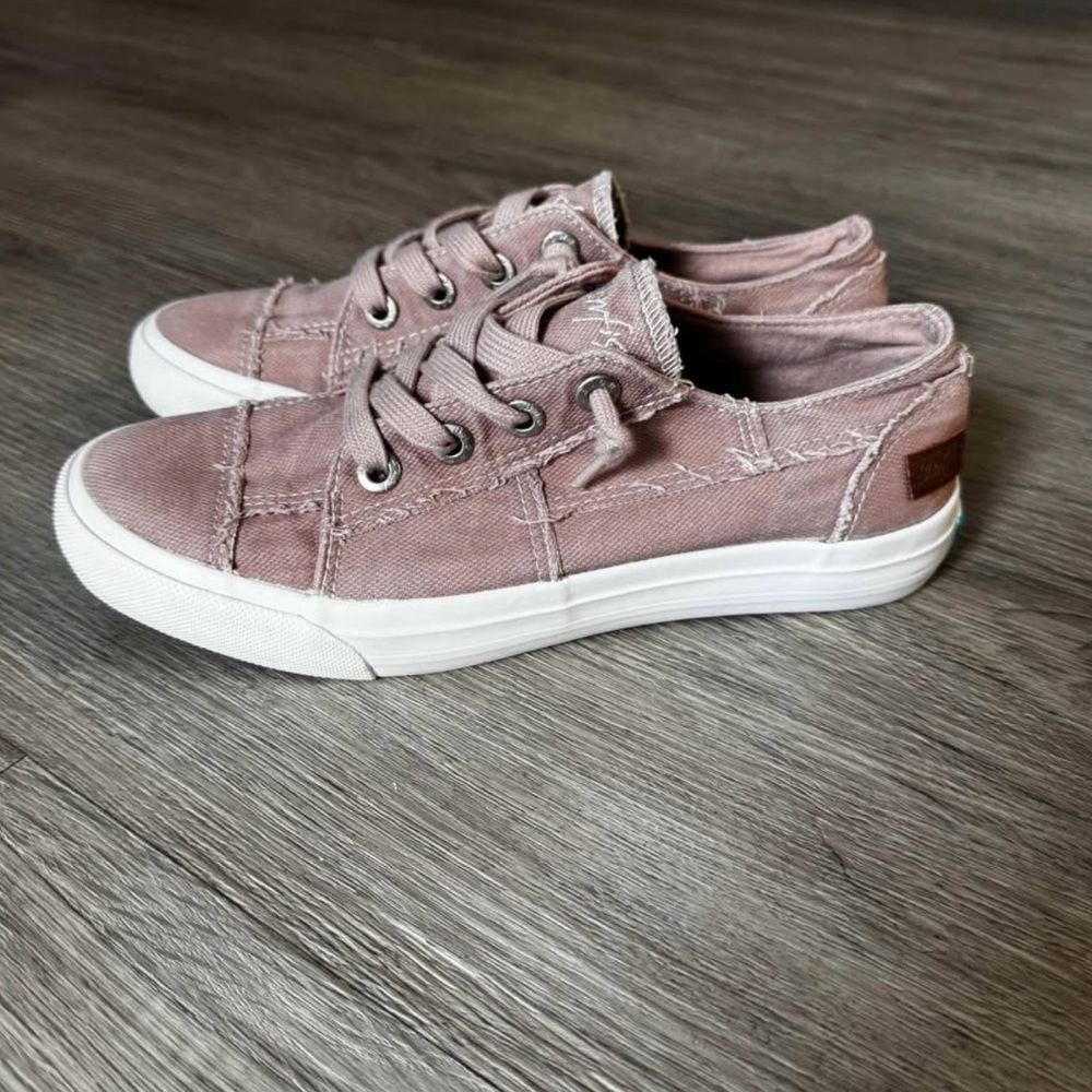 Women's Blowfish Pale Mauve Casual Sneakers - Picture 4 of 4